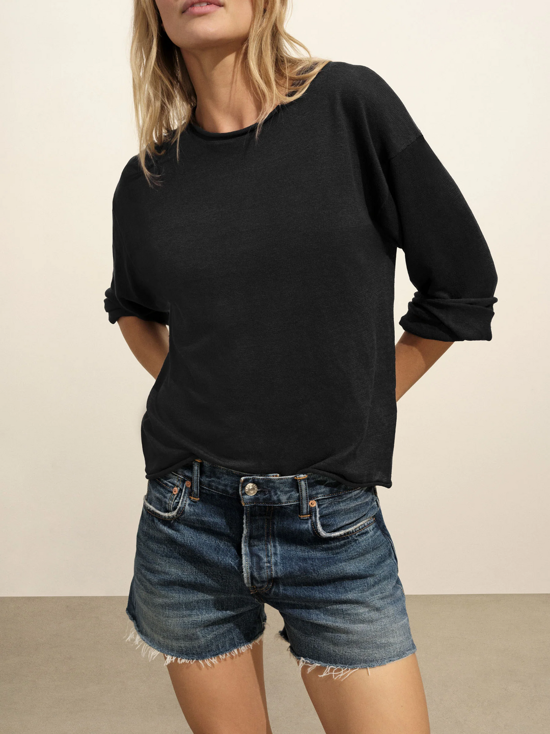 Strider Cut-Off Short