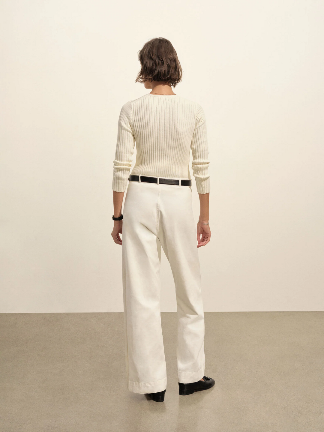 Fluted Rib V-Neck Long Sleeve