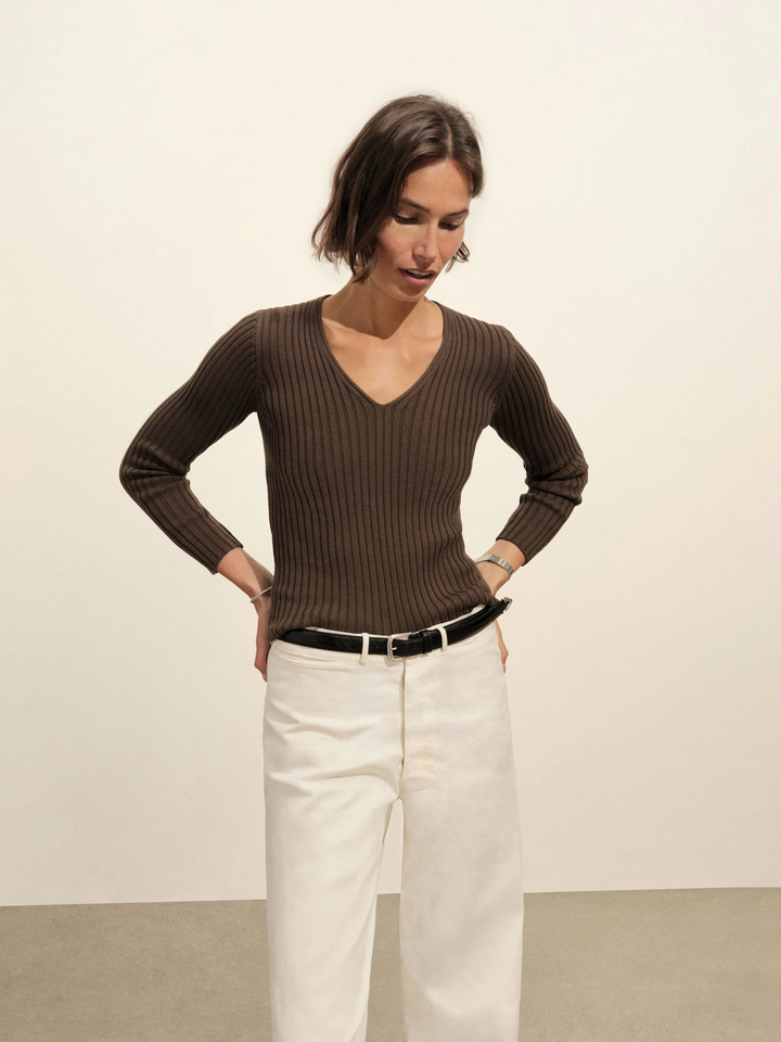 Fluted Rib V-Neck Long Sleeve