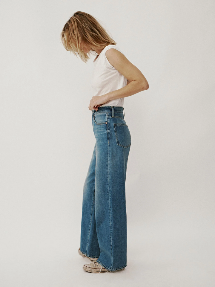Jet Set Jean